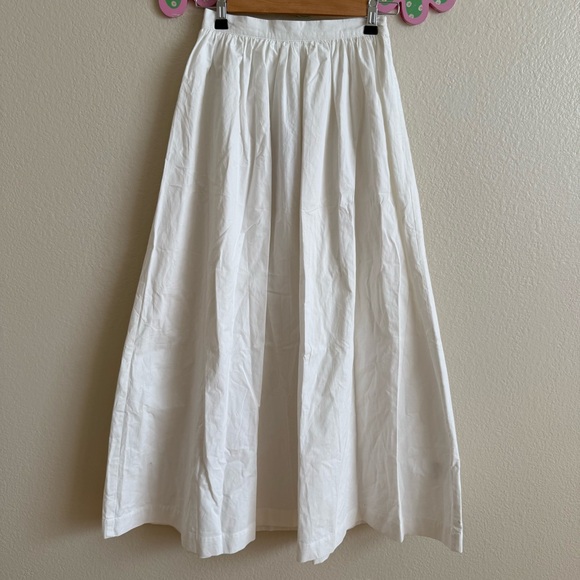 Perfect Stranger Elegant White A-Line Women's Skirt Size 6 - Picture 2 of 10